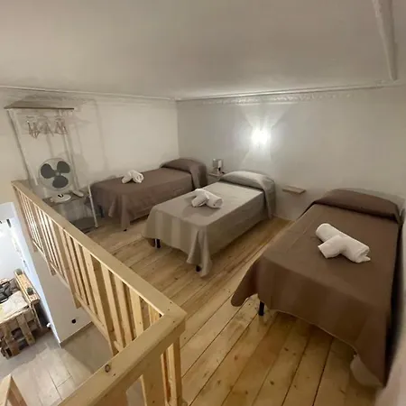 Anna Location Turistica Apartment